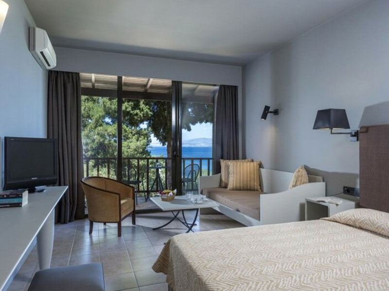 Aeolos Beach Resort 4* Perama