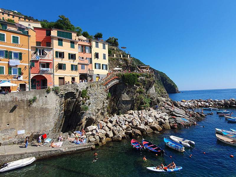 Cinque Terre Modena Ferari tura